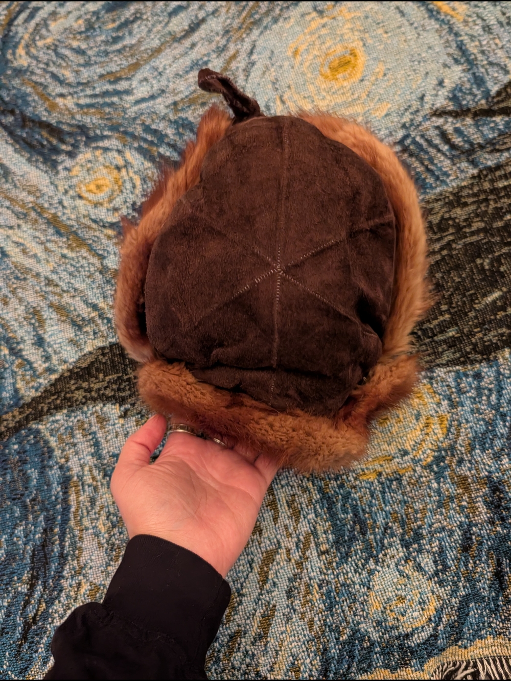 Fur Hat - Picture 4 of 8